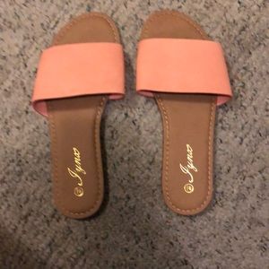 NEW Coral slip on shoes size 8.5